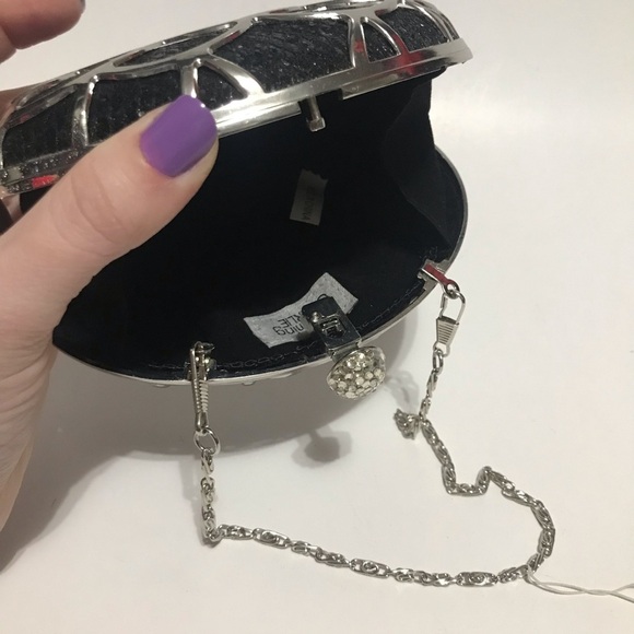 3 for $20 🌸 Charming Charlie Mermaid Scale Chrome and Glitter Minaudière - Picture 8 of 8